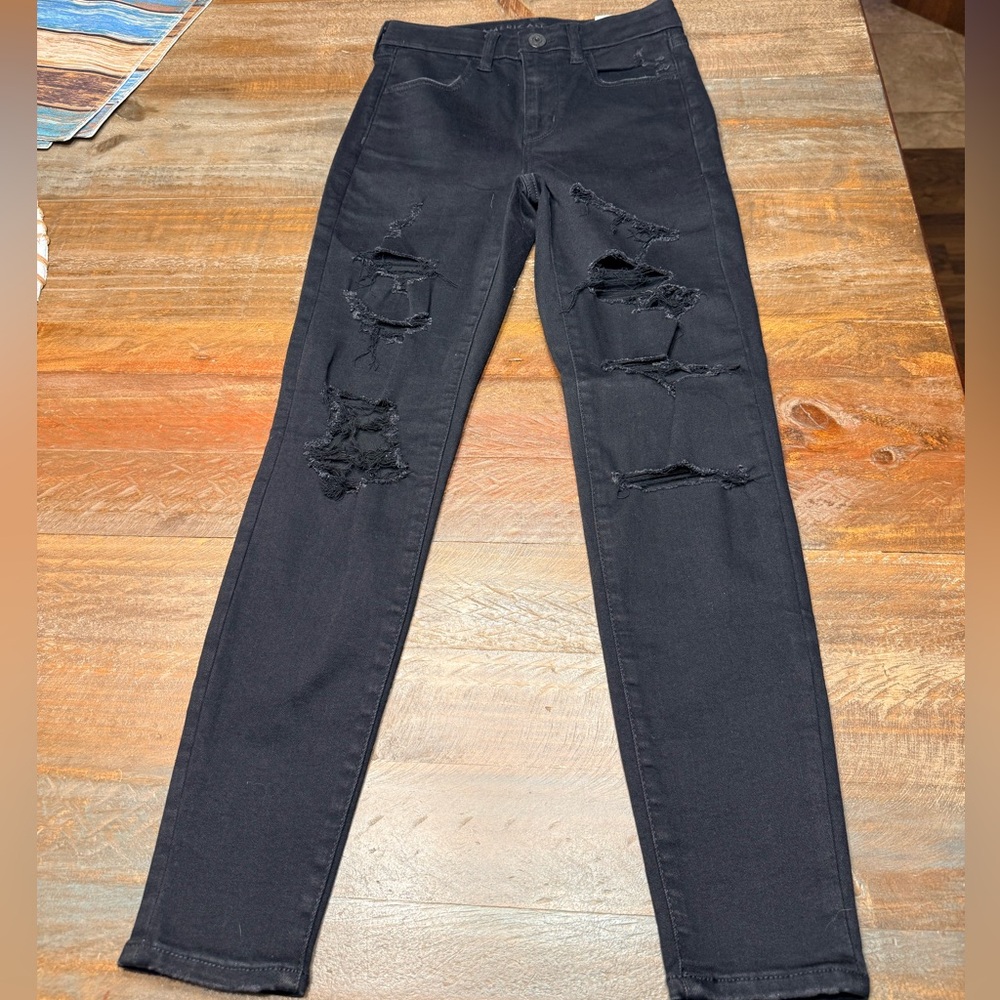 American Eagle Outfitters Black Distressed Skinny Jeans